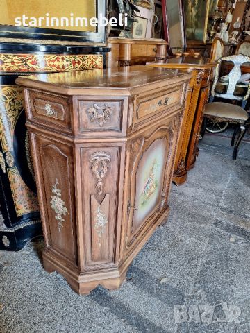 Италианско бароково шкафче , снимка 2 - Шкафове - 46451674