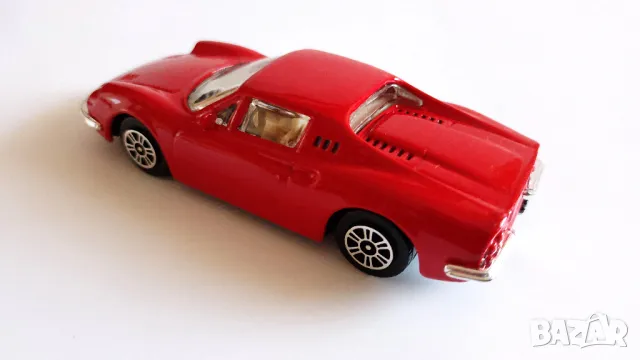 Bburago Ferrari Dino 246 GT - Мащаб 1:43 , снимка 3 - Колекции - 48942511