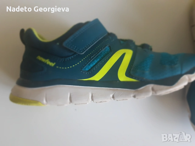 Детски маратонки за момче в синьо и неоново зелено, 36 номер