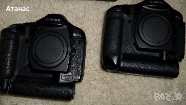 Фотоапарати DSLR Canon EOS 1D Mark II - 2бр, снимка 2 - Фотоапарати - 45525435