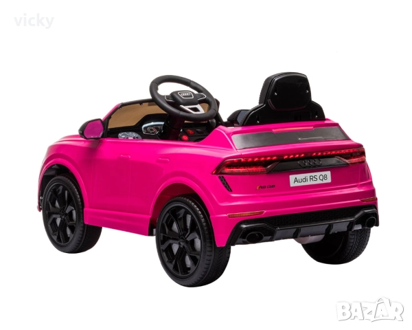 Лицензирана розова акумулаторна кола, Audi RSQ8, снимка 2 - Коли, камиони, мотори, писти - 52094920