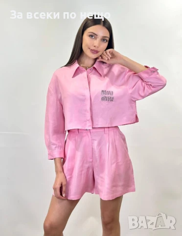 Miu Miu Дамски Летен Комплект С Лого СЪс Шити Кристали👚🩳Дамски Къс Екип Миу Миу - 3 Цвята Код A603, снимка 2 - Комплекти - 50465713