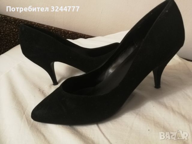 Дамски обувки и чехли, снимка 2 - Дамски ежедневни обувки - 46449434