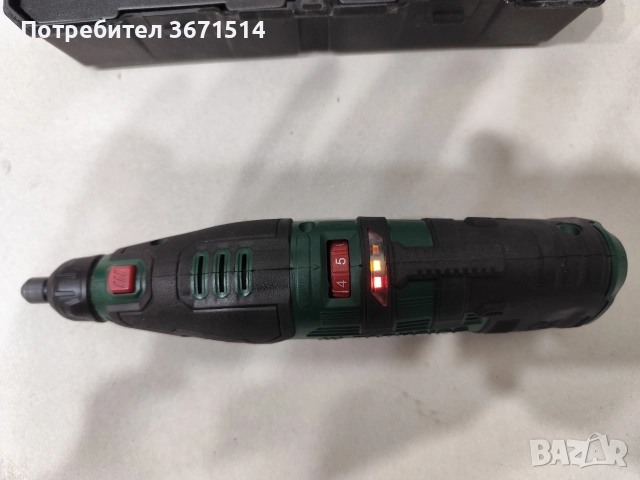 Акумулаторен мултишлайф, снимка 4 - Други инструменти - 52886908