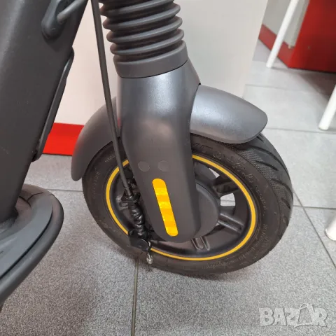 КАТО НОВА! Електрическа тротинетка Segway-Ninebot KickScooter MAX G2, снимка 6 - Други спортове - 47678095