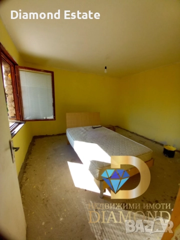 Едноетажна къща в село Боздуганово, общ. Раднево, снимка 4 - Къщи - 52085763