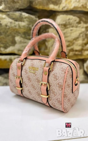 чанти guess, снимка 6 - Чанти - 50776484