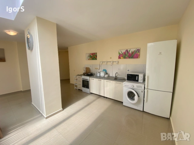 Уникален ДВУСТАЕН апартамент 108 кв.м. с гледка към МОРЕТО в сграда без такса. град Свети Влас., снимка 3 - Апартаменти - 54052714