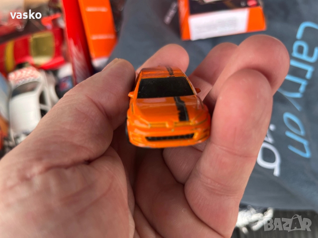 Hotwheels Golf, снимка 2 - Колекции - 52834814