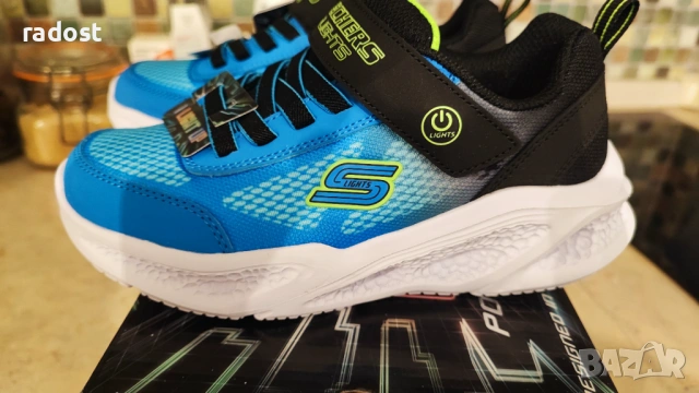 Детски светещи маратонки SKECHERS №30 19см, снимка 8 - Детски маратонки - 53607140
