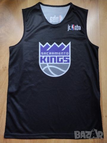 Sacramento Kings / Jr. NBA - баскетболен потник, снимка 1 - Спортни дрехи, екипи - 45964381