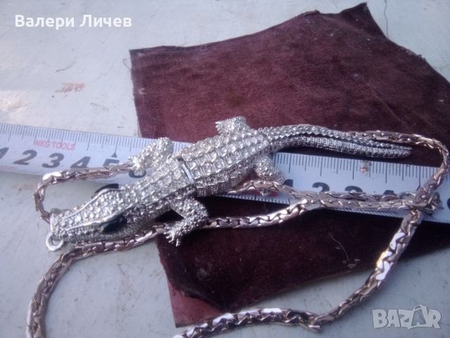 Колие с крокодил , снимка 6 - Колиета, медальони, синджири - 46416772