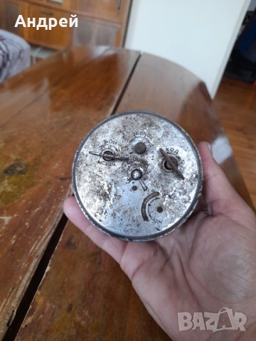 Стар часовник ЕЧЗ, снимка 4 - Антикварни и старинни предмети - 51657222