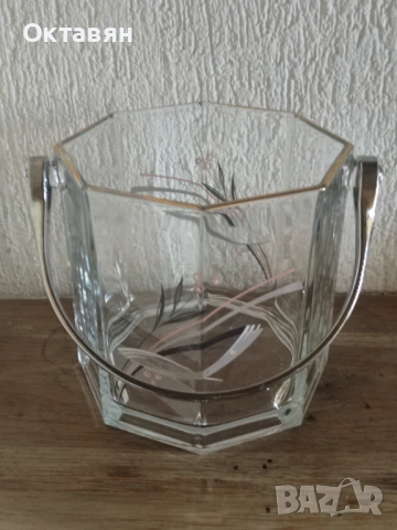 Кристална/ стъклена ледарка, снимка 7 - Декорация за дома - 53833158