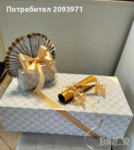 огледален стенен часовник, снимка 3 - Стенни часовници - 52085034