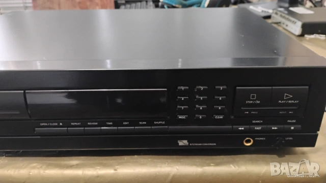 Philips CD732, снимка 6 - Ресийвъри, усилватели, смесителни пултове - 53666023