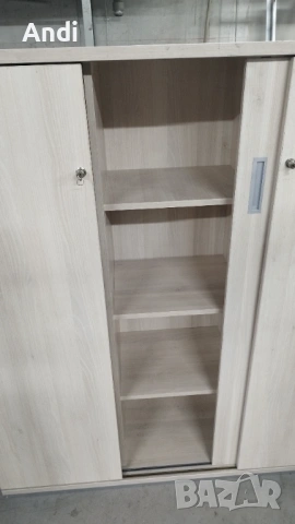 Трикрил гардероб с плъзгащи се врати и заключване - офис шкаф 135/150/45, снимка 10 - Шкафове и рафтове - 53841125