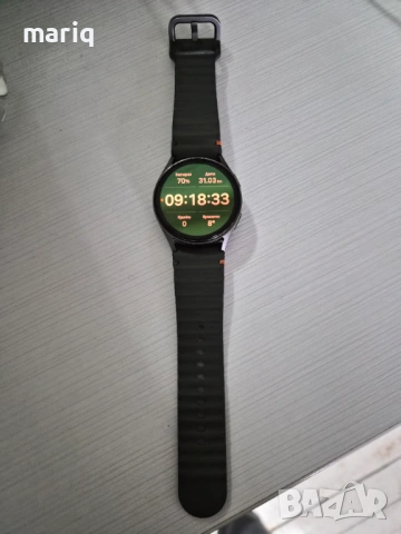 Продавам часовника, снимка 2 - Дамски - 54035803