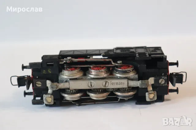 TRIX EXPRESS H0 1/87 ЛОКОМОТИВ ВАГОН ВЛАК ВЛАКЧЕ ЖП, снимка 6 - Влакчета, самолети, хеликоптери - 49963191