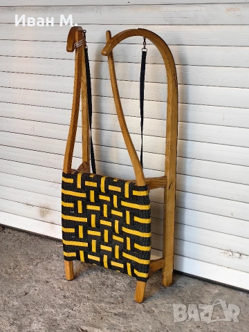 страхотна дървена шейна 