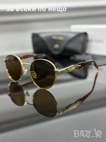 Prada Слънчеви Очила С UV400 Защита С ПОДАРЪК🎁Калъф Прада - Различни Цветове Код E86, снимка 2 - Слънчеви и диоптрични очила - 50230526