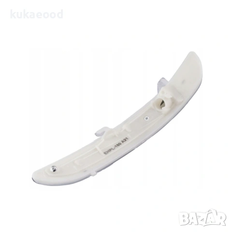 Мигач в огледало за Peugeot 2008 MK1, снимка 2 - Части - 54204095