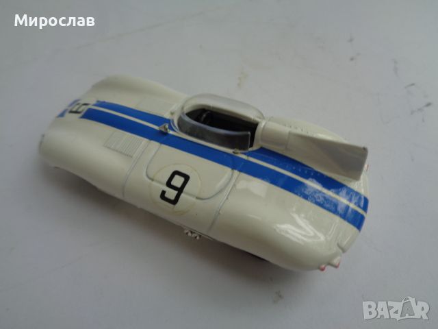 1:43 BRUMM JAGUAR D TUPE КОЛИЧКА МОДЕЛ ИГРАЧКA, снимка 5 - Колекции - 45553193