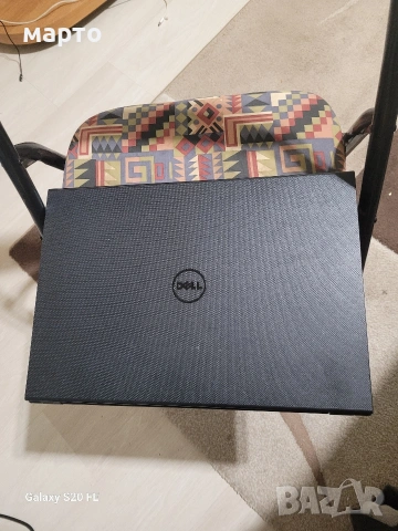 DELL inspirion 15 P40F, снимка 2 - Лаптопи за дома - 53865573