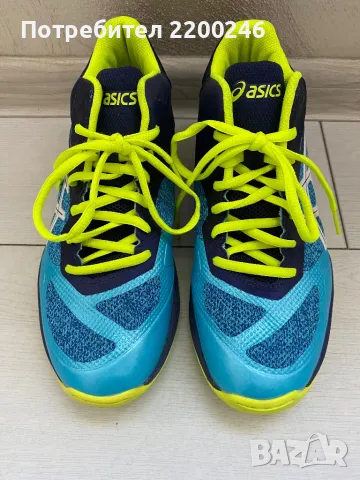 ASICS маратонки за бягане, снимка 2 - Детски маратонки - 47846386