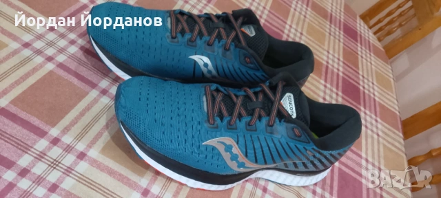 Маратонки Saucony 45 номер , снимка 2 - Маратонки - 53883168