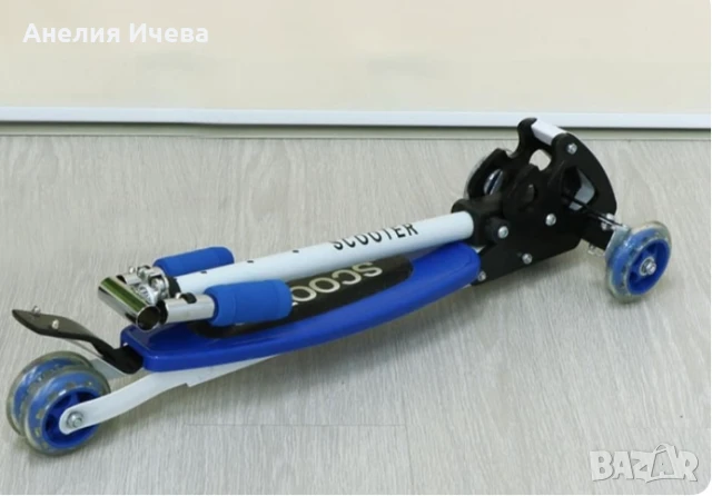 Детски скутер с възможност за регулиране на височината и светещи колелета, снимка 4 - Скутери и тротинетки - 50492309