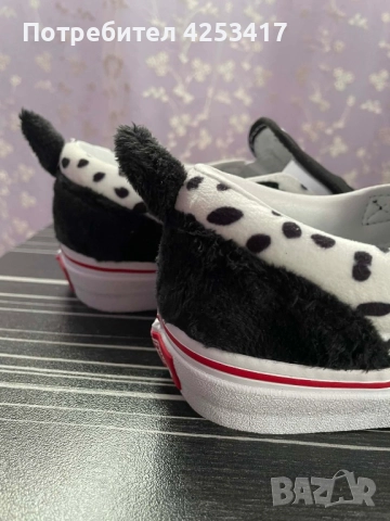 Детски кецове Vans, 101 далматинци, снимка 5 - Детски маратонки - 52467658
