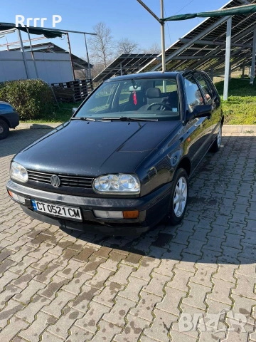 VW Golf 3 1.6 Газ/Бензин, снимка 3 - Автомобили и джипове - 53743656