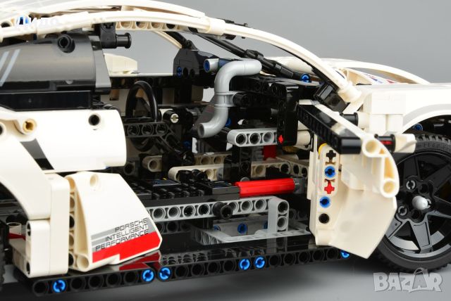 Lego technic 42096 Porsche 911 RSR, снимка 8 - Конструктори - 45778850