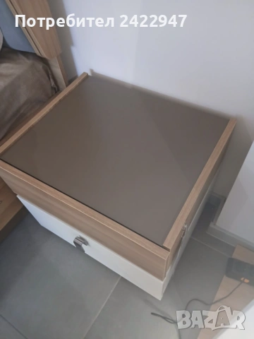 Нов гардероб, скрин и нощни шкафчета, снимка 8 - Гардероби - 53521825