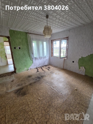 Продава се просторна къща с огромен двор 2800 кв.м, снимка 11 - Къщи - 53622066