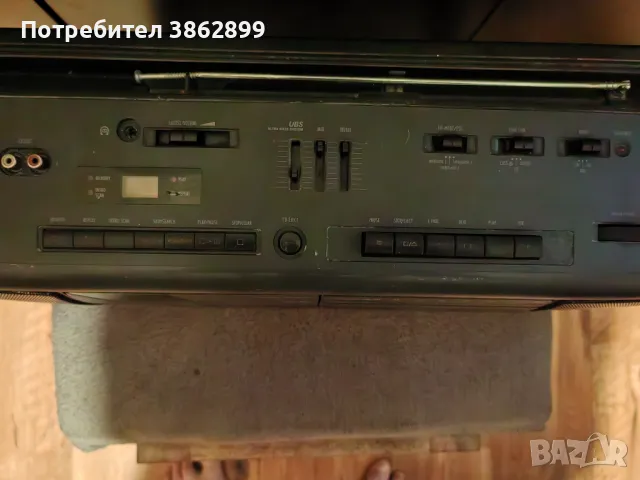 Grundig, снимка 3 - Радиокасетофони, транзистори - 49001676