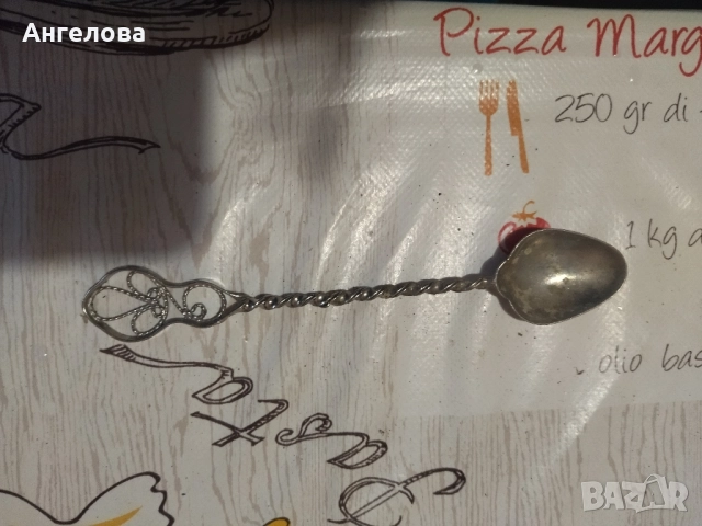 Лъжичка, снимка 2 - Антикварни и старинни предмети - 51479039
