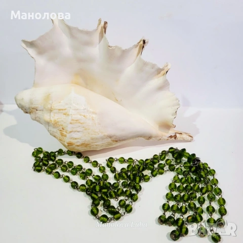 Винтидж колие, изработено от прозрачни зелени мъниста., снимка 3 - Колиета, медальони, синджири - 54130185