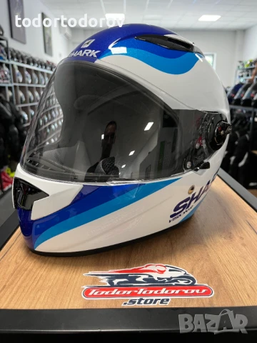 Почти нова Мото каска SHARK VISON - R , S 55-56см,очила,като нова!, снимка 1