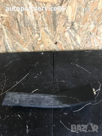 Лайсна за вход задна лява страна черна за Mercedes ML, W164 3.0 CDI (2010) A1646801135, снимка 3 - Части - 54181628