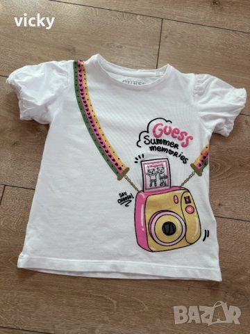Детска тениска в бяло Guess, размер 96-104см, снимка 2 - Детски тениски и потници - 51790941