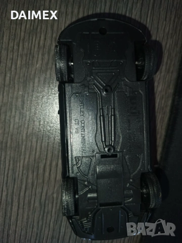 Bentley Continental V8 - мащаб 1:36, снимка 3 - Колекции - 53969806