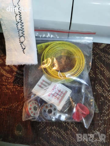 Шевна машина PRIVILEG 1510 -85 W, снимка 8 - Шевни машини - 53721438