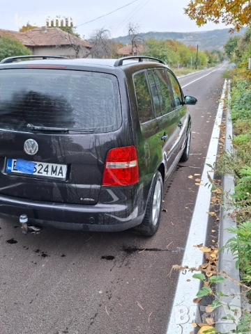 Продавам фолсваген  туаран 1.6 fsi, снимка 10 - Автомобили и джипове - 53570707