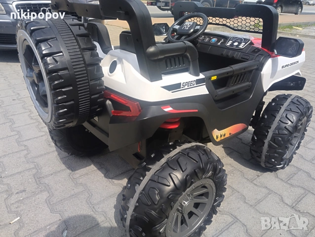 F1 Двуместен акумулаторен джип TURBO 4x4 червен, снимка 7 - Други - 53849966