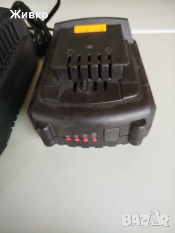 к-т JCB батерия 18V li-ion 2Ah и зарядо 2.4A НОВИ, снимка 5 - Други инструменти - 54151594