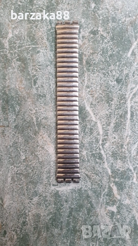 Верижка за часовник Swatch, снимка 3 - Каишки за часовници - 52383788