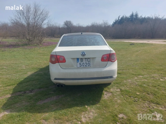 Джета 2,5 бензин с газ, снимка 4 - Автомобили и джипове - 53873772