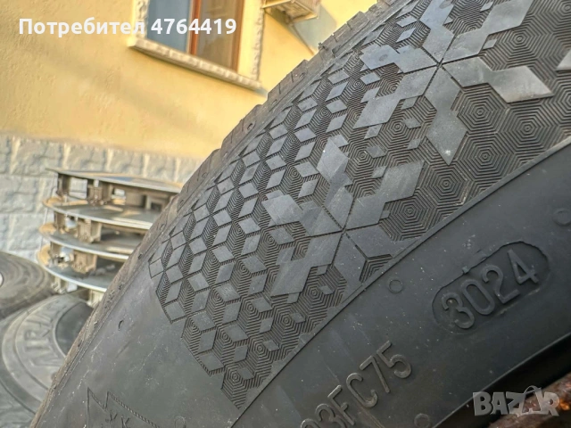 Гуми с джанти за Peugeot 4008, снимка 2 - Гуми и джанти - 53828637